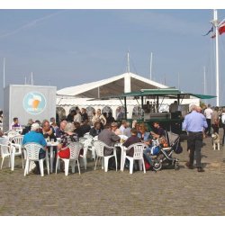 Festtelt- bredde 10m  -hvid m/vinduer, forl�nges med 3m sektioner