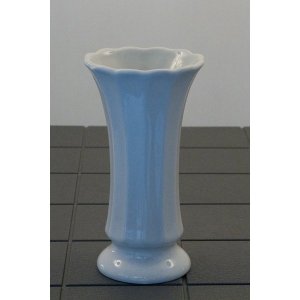 Hvid vase �8 H15 cm