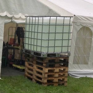 Udlejning af palletank til drikkevand 1000l p� st�lpalle