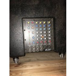 H�jtalerudstyr - 2 h�jtalere m/forst�rker