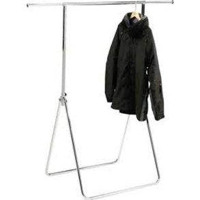 Garderobestativ m/plads til 30-40 b�jler