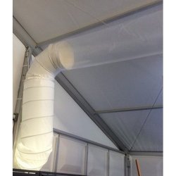 Klar plastslange med huller til varmefordeling