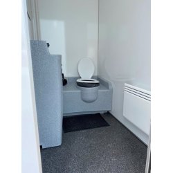2xVIP Toilet med tank  Inkl. slut-t�mning/reng�ring