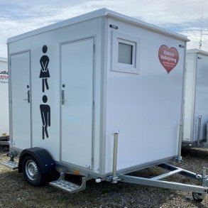 2xVIP Toilet med tank  Inkl. slut-t�mning/reng�ring