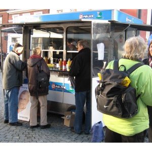 P�lsevogn m/betjening - ET FESTLIG INDSLAG