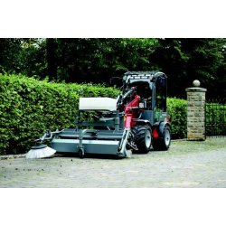 Udlejning af hydraulisk fejekost m/sving