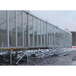 Telt med stilladsopbygning - panoramavinduer og trappe